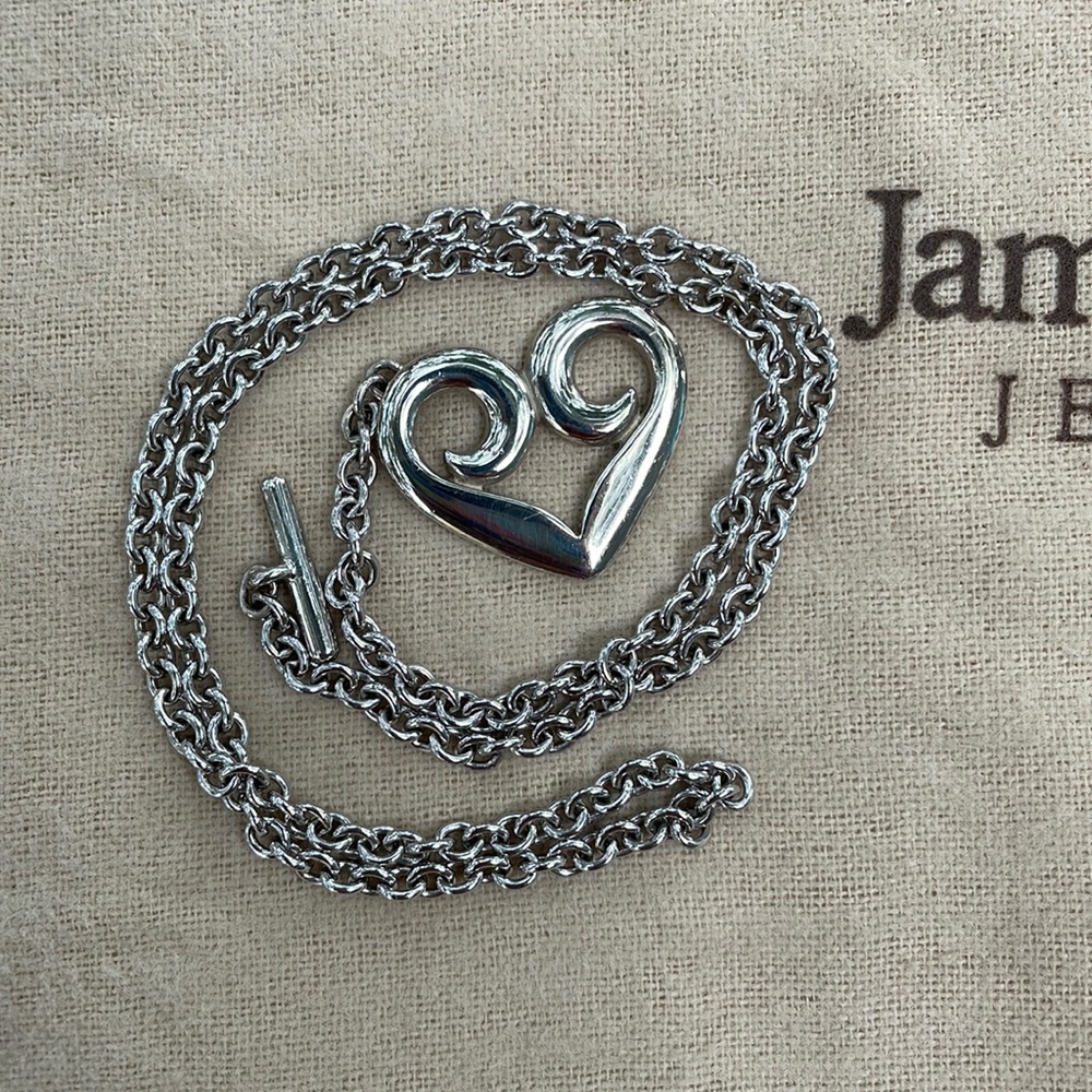 James Avery Retired Heart Toggle Necklace